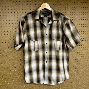Filson casual button down shirt. Nonsmoker household.